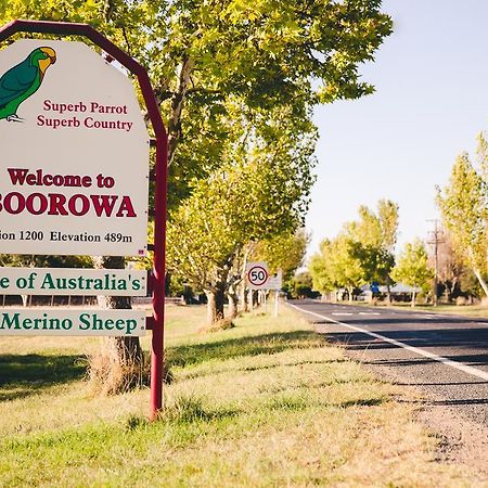 Boorowa Hotel Zewnętrze zdjęcie